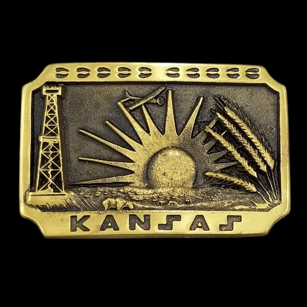 Vintage 1979 Kansas Solid Brass Belt Buckle Heritage Mint Ltd Oil Wheat‎ 10-1858